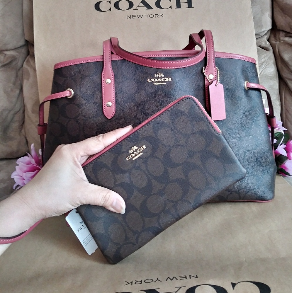 SALE 👜  NWT Coach purse bag w/ wallet - Picture 2 of 8